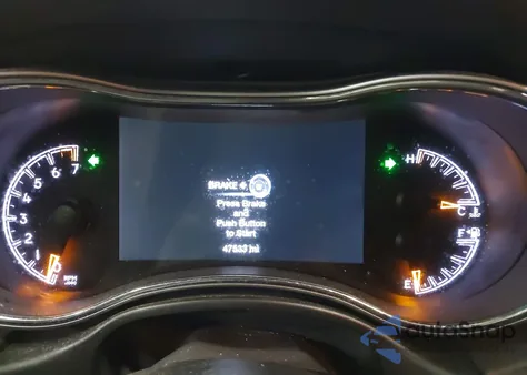 2021 Jeep Grand Cherokee Laredo X 4X4 z USA, uszkodzony, nr VIN 1C4RJFAG6MC591538